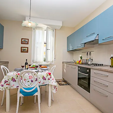 Mimosa 5 - Happy Apartment Desenzano del Garda